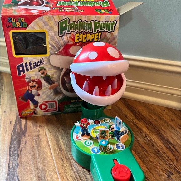 Pirana Plant Escape Mario Bros. Game - Picture 4 of 5